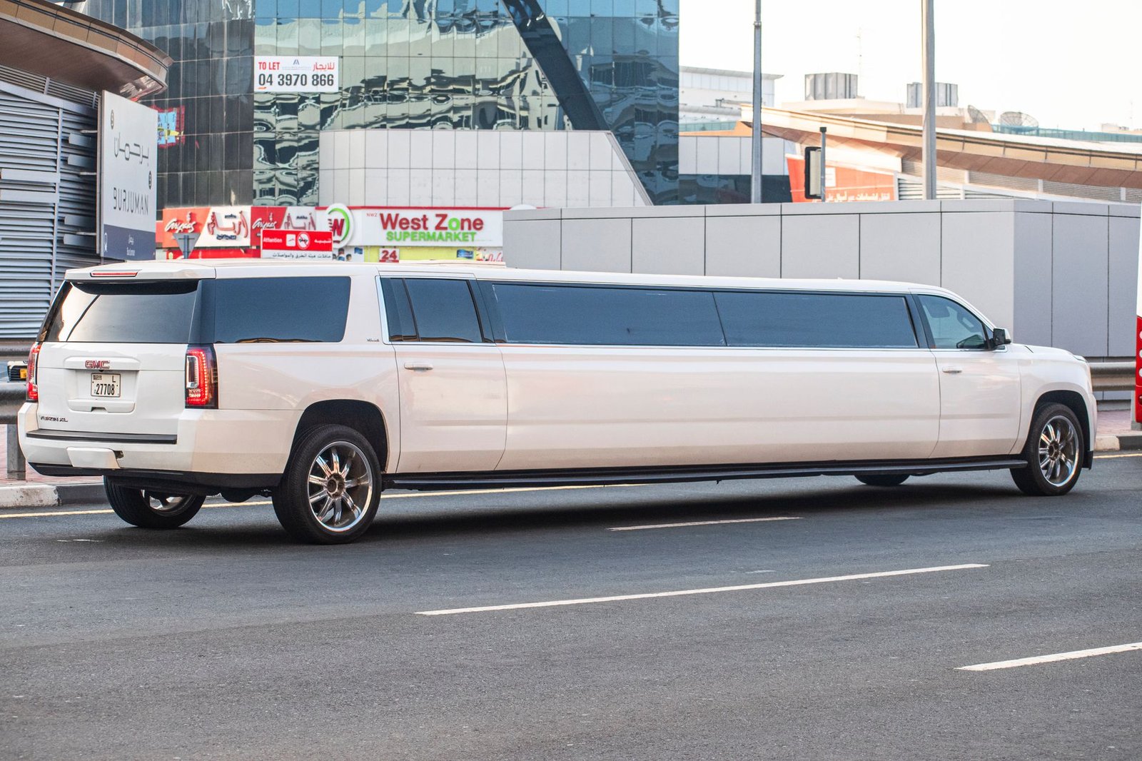 The Ultimate Guide to Chauffeur Hire in Dubai