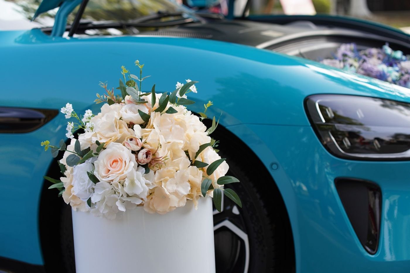 Chauffeur Service for Special Occasions in Dubai: Proposals, Anniversaries and Birthdays